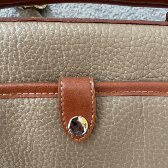 Vintage Dooney & Bourke Two-Tone Leather Crossbody Purse - Picture 6 of 11